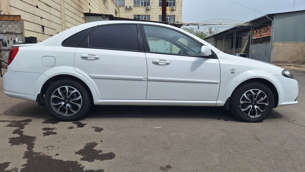 Шевролет равон 2018 автомат 1 позиция своя