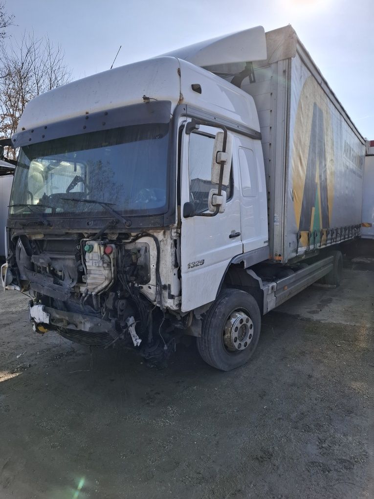 Dezmembrez Mercedes Atego 1329 euro 5