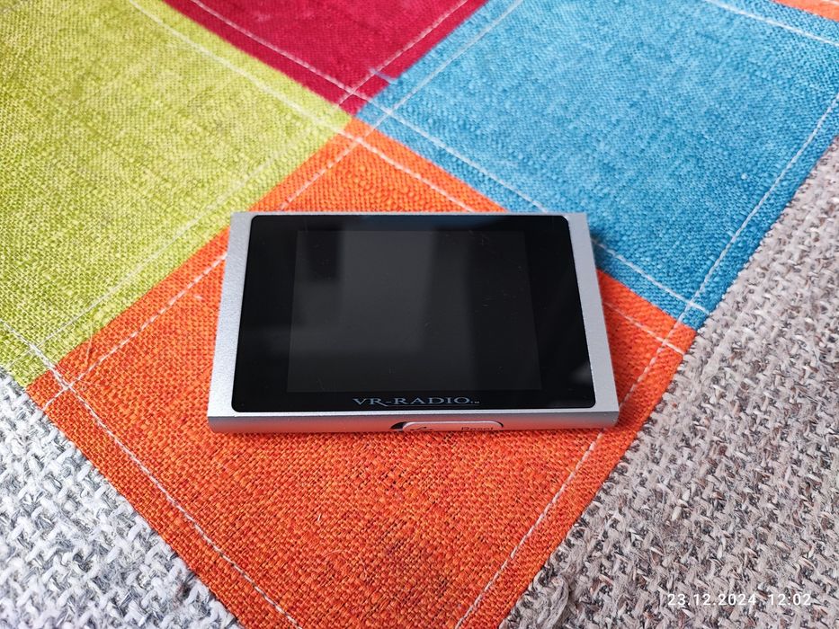 VR-radio DAB/FM (radio portabil)
