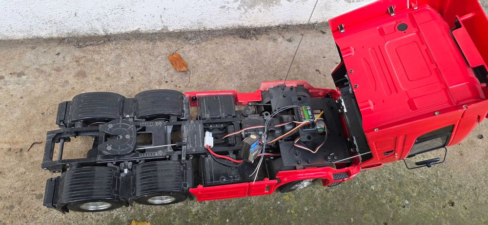 Scania R620 Highline RC RTR 1/14 6x4