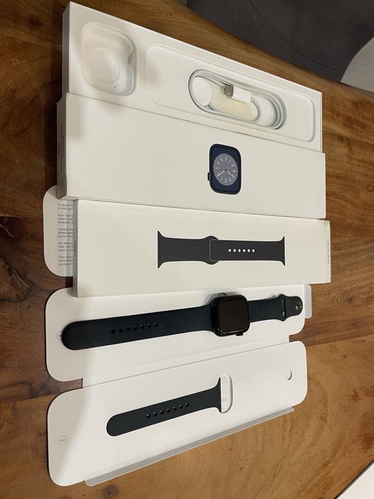 Apple watch 8 45mm LTE