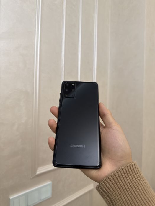 Samsung s20+ телефон