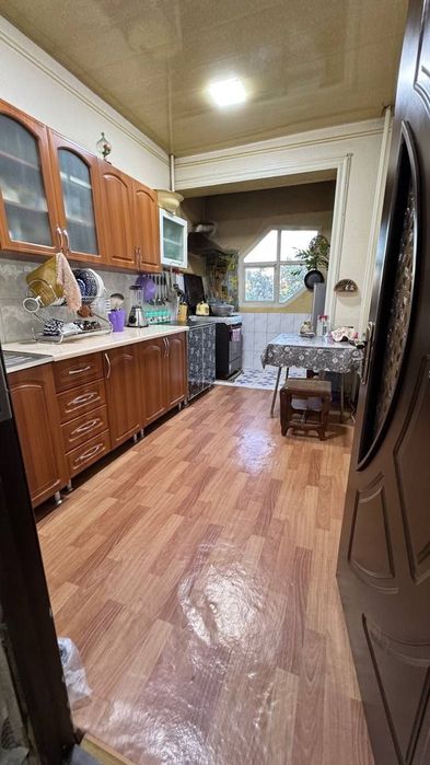 4 квартал. 3/3/9. Универсам  напротив