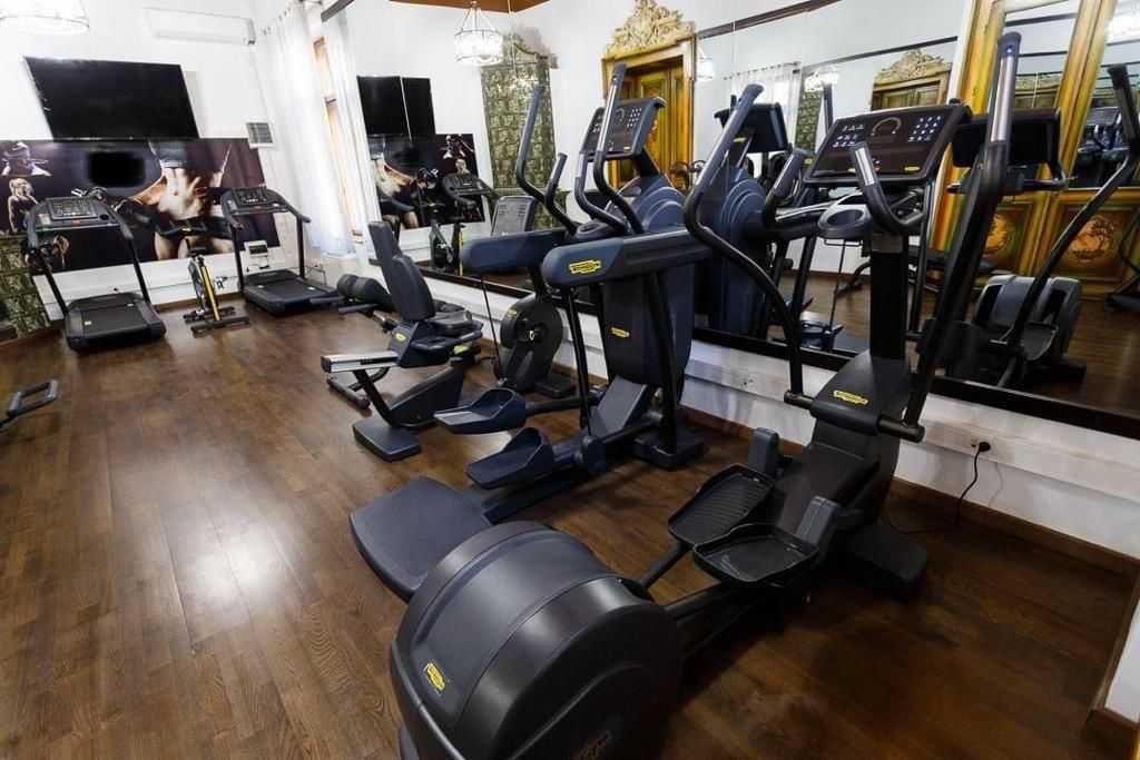 TECHNOGYM-Aparate Fitness Impecabile.