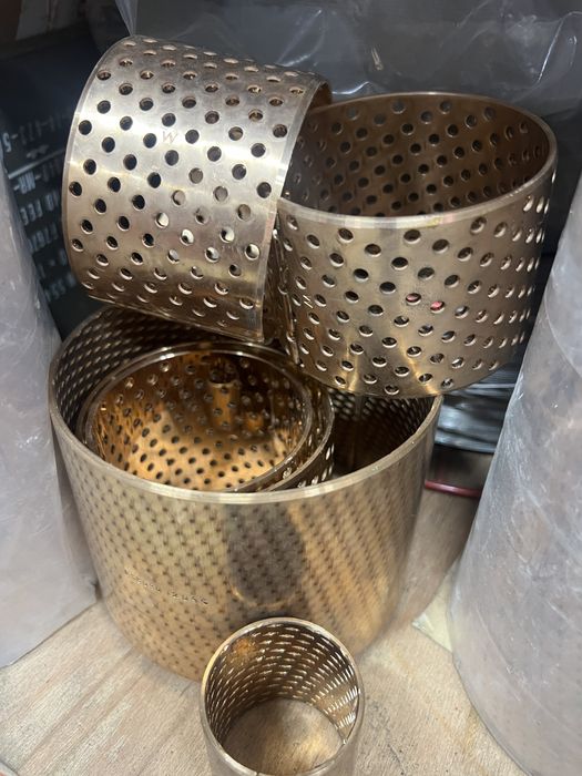 Bucsa de bronz la comanda