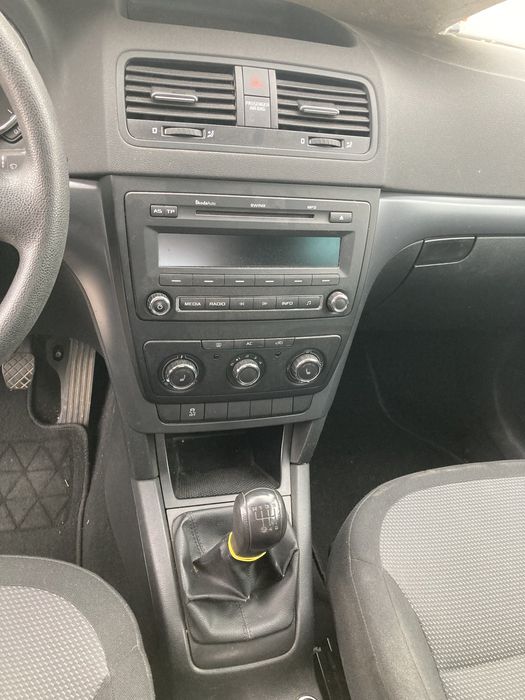 Vând Skoda Yeti 1,2 benzină