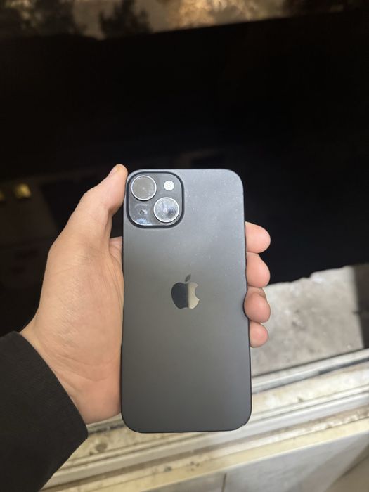 Iphone 15 black titan