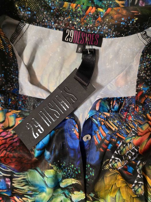 Чисто нова блузка на 29desires