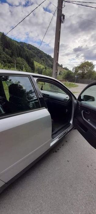 Vând audi A4 din 2002