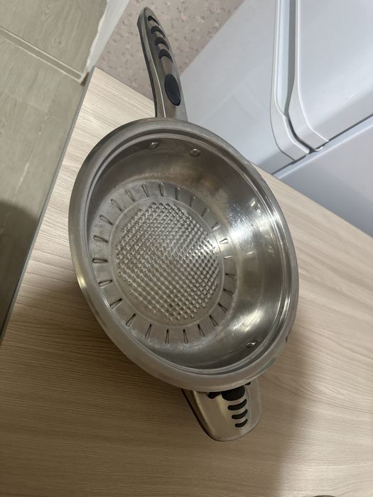 сковородка с крышкой