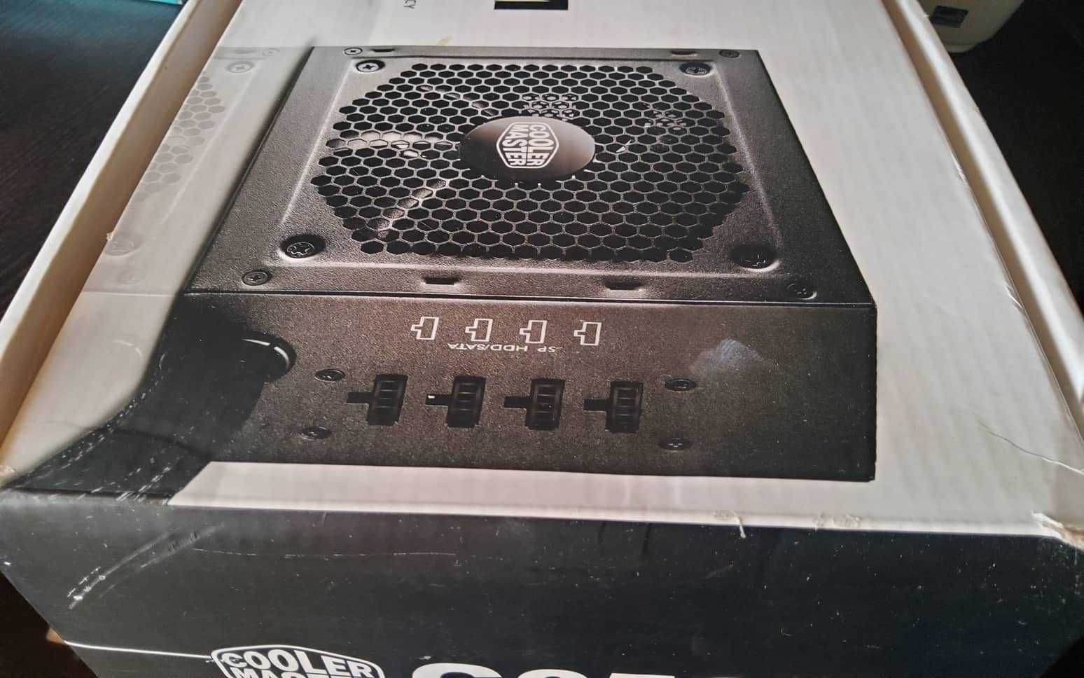 Sursa CoolerMaster G650M 650W certificare bronze