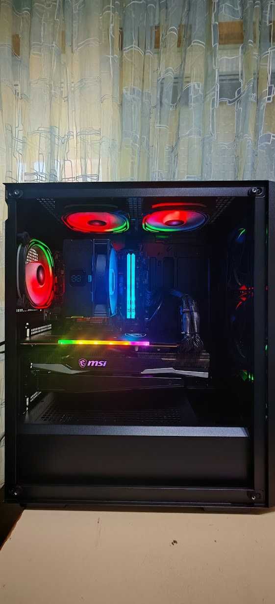 Мн.Добро Геймърско PC R5 7700/64Gb/2TB SSD nVme/RX 6800XT 16Gb/Гаранци