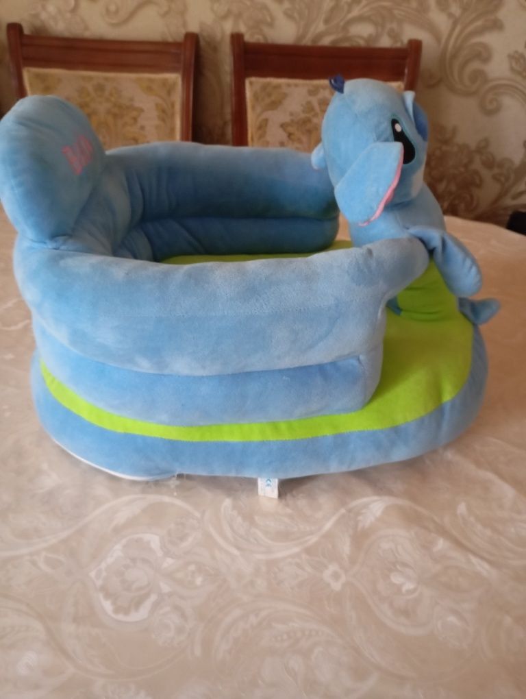 Детское мягкое кресло