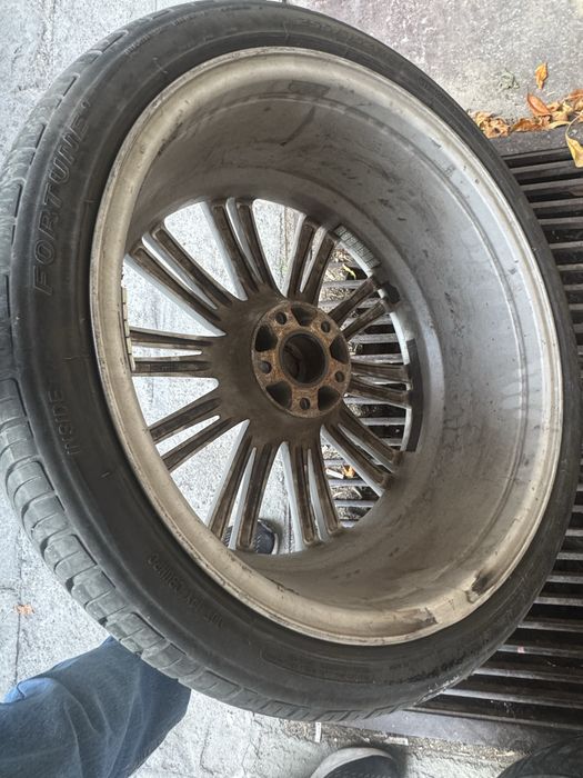 Джанти 5х112 r20 от Ауди с гуми 255/35/20