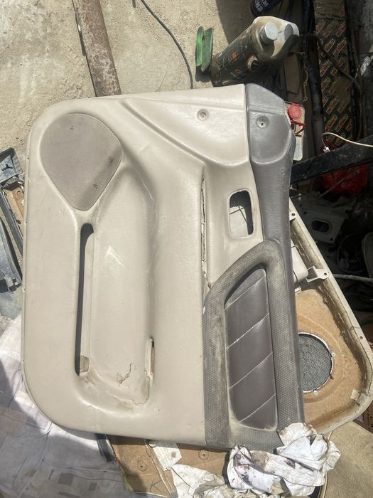 общивка на ленд крузер 100