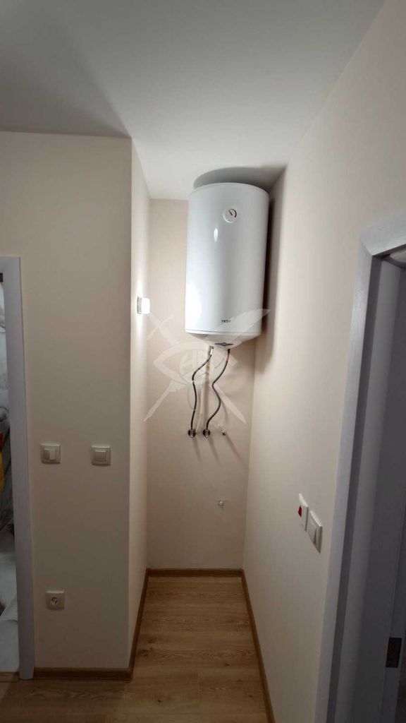 Продава се Двустаен апартамент в Бургас, Сарафово - 80 кв.м за 1650 €/кв.м - Снимка #4