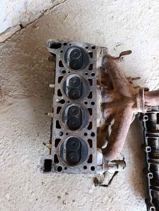 Vaz jiguliga golovka va raspredval sotiladi