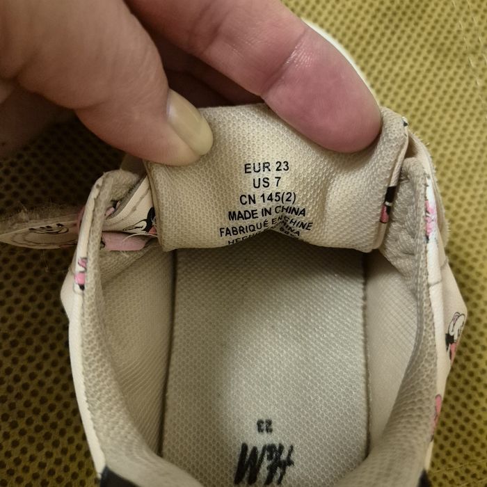 Tenesi H&M marime 23