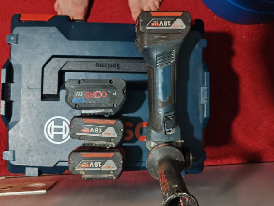 Vând bormașini si flex Bosch