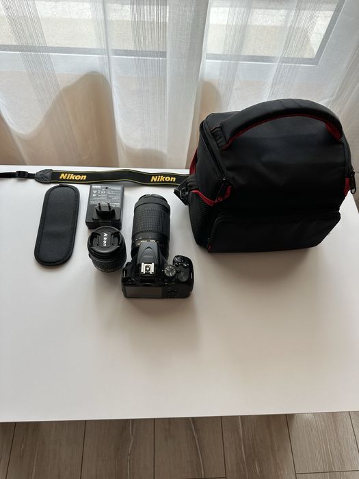 Продавам Nikon D3500