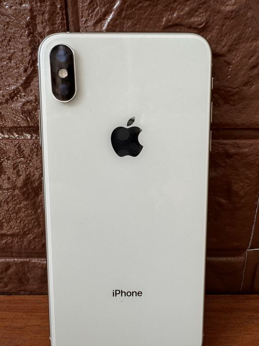 Iphone Xs max 64g  akb 100%
