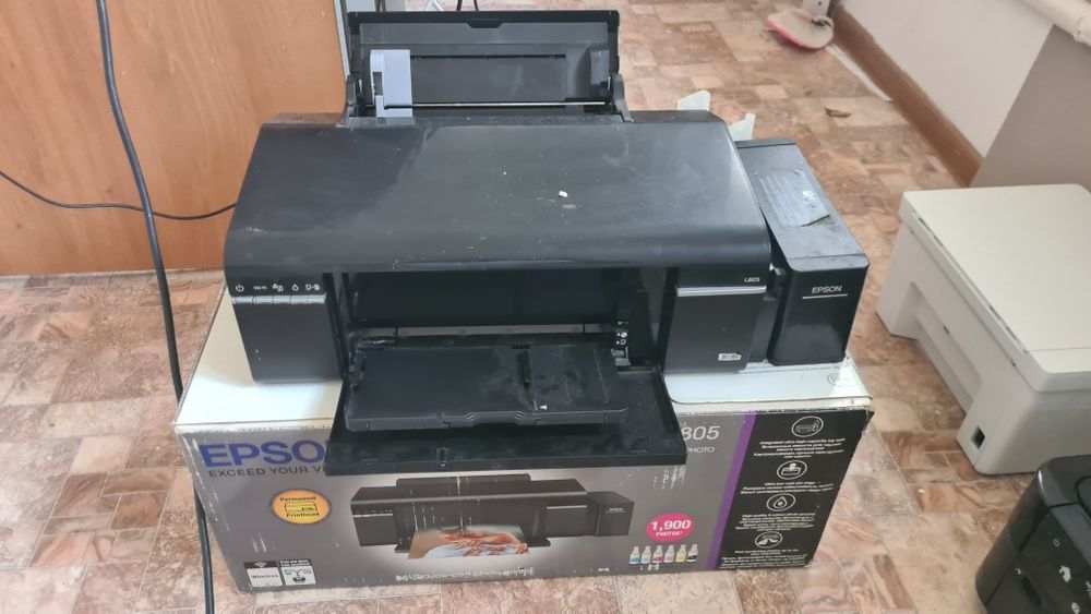 Epson L805 принтер