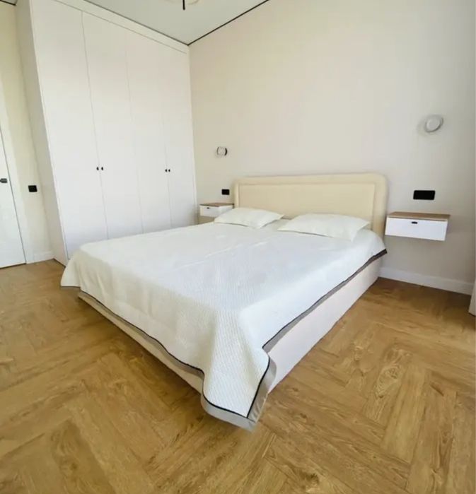 Кровать двухспальня 180*200