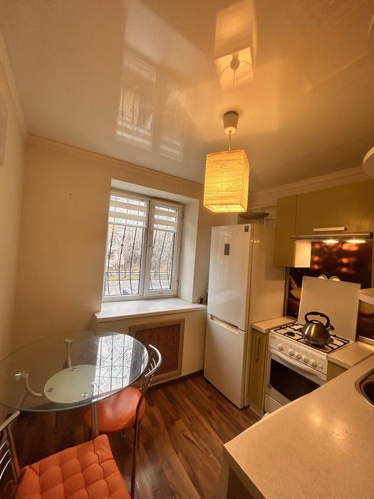 Сдаем на 3-3,5 месяцев 1-комнатную кв в районе Коктем-2