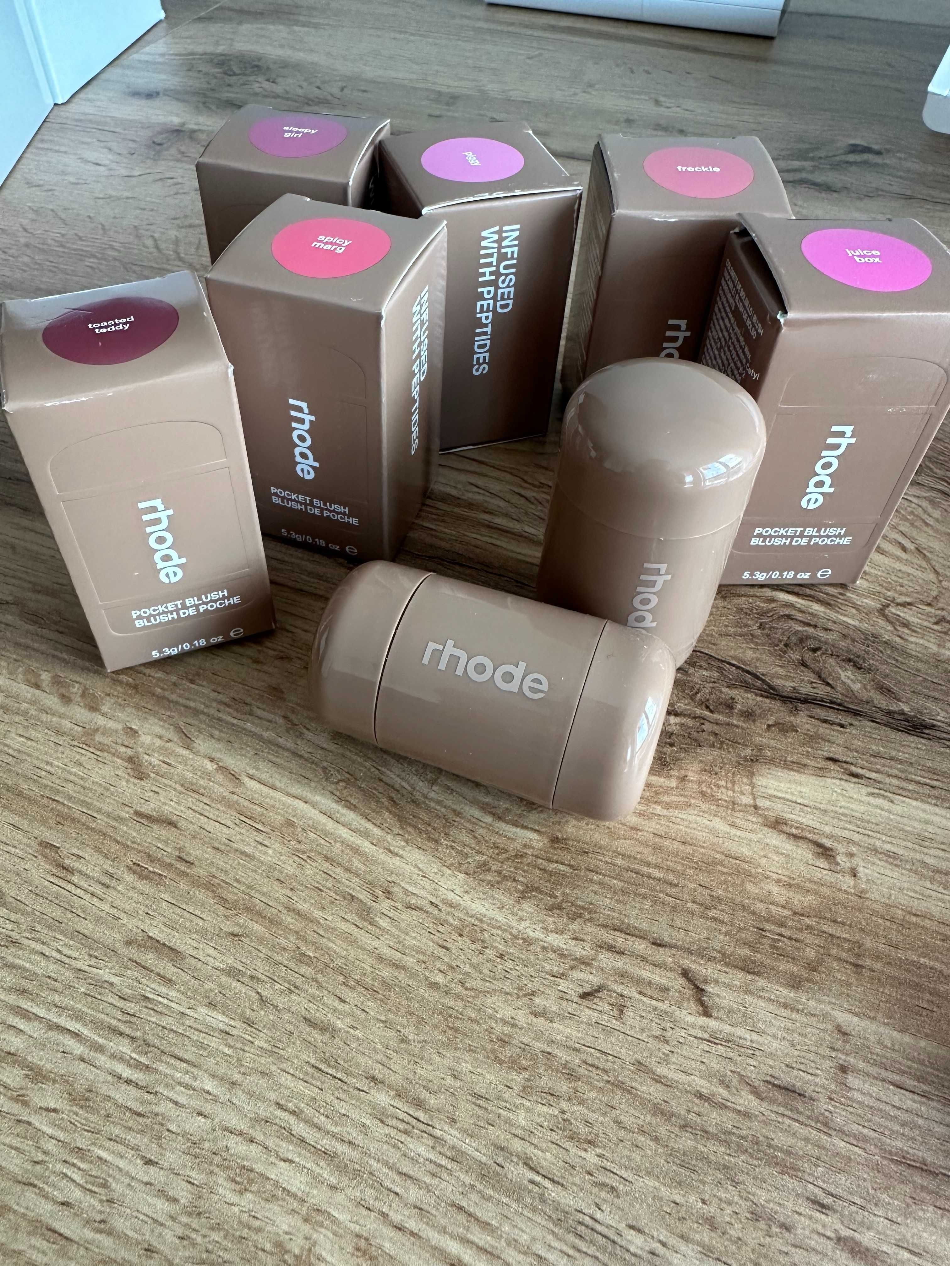 Rhode Pocket Blush/Руж/Ружове