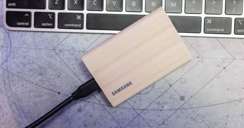 Портативный SSD - Samsung T7 Shield 1TB USB TYPE-C