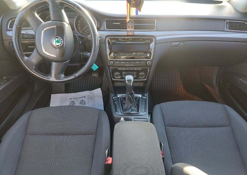 Vând Skoda Superb combi 2