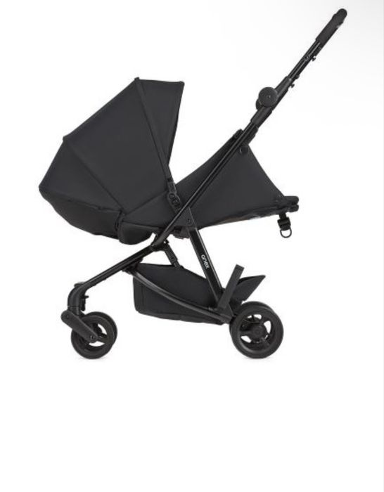 Продам коляску anex air z