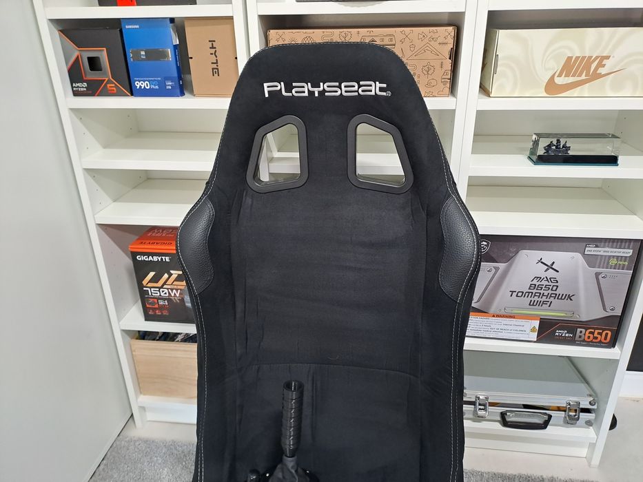 Logitech g29+schimbator și playseat evolution