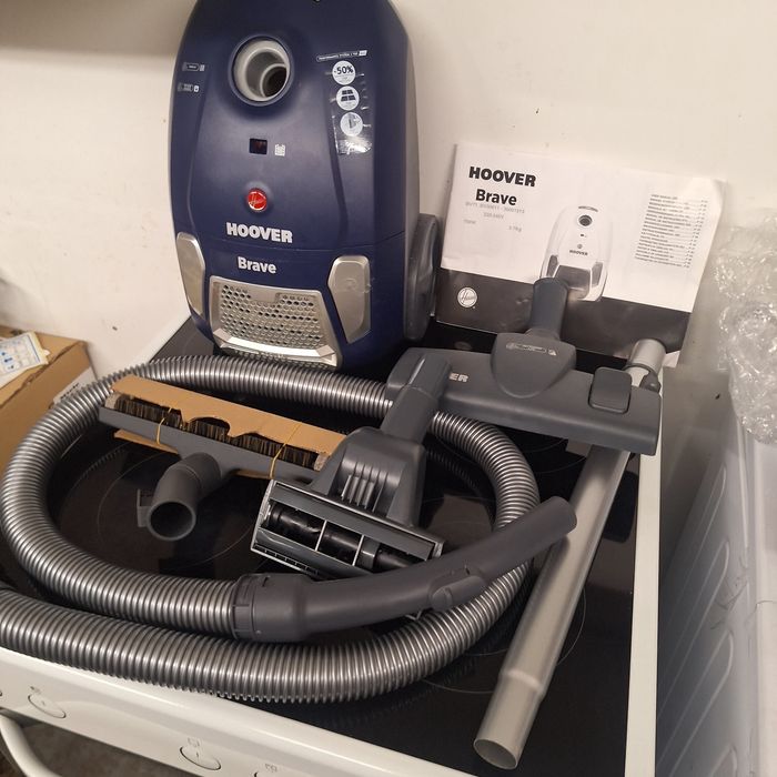 Прахосмукачка с торба Hoover внос от Германия