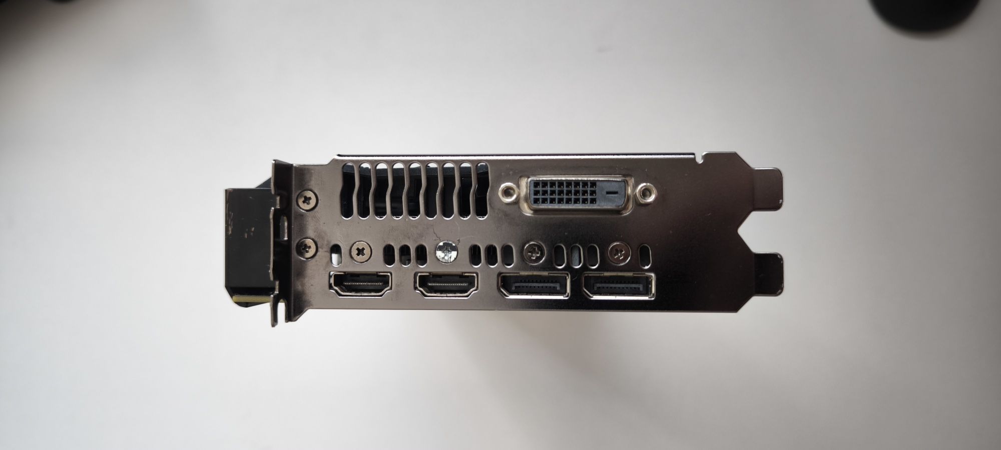 Видеокарта ASUS Radeon RX580 4GB