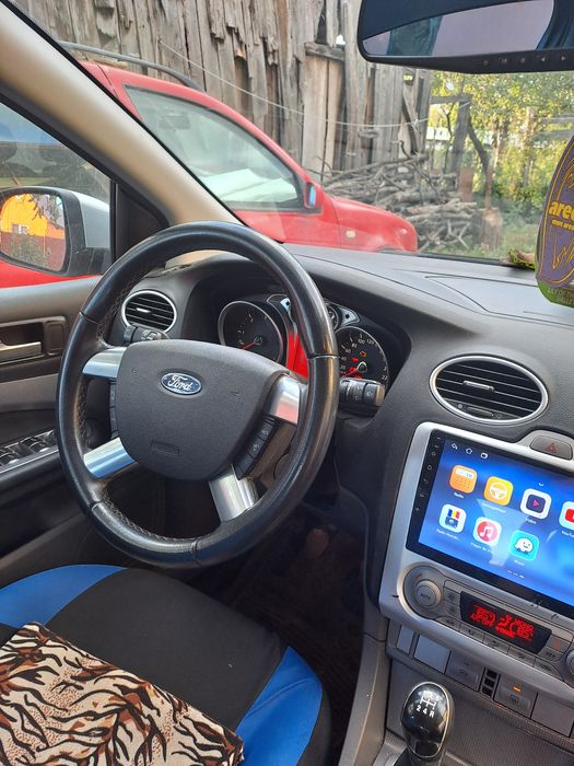 Vând sau schimb ford focus 1.6 diesel