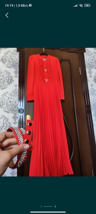 Rangi sochniy, hozirgi fasondagi boutique dan olingan qimmat kuylak