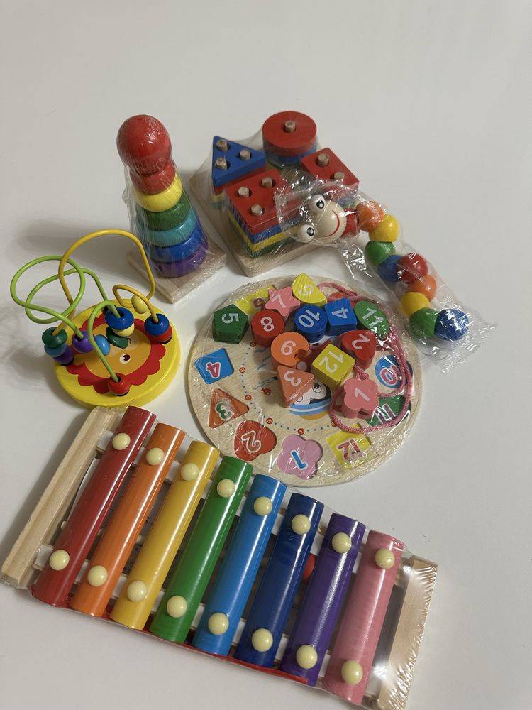 Развивающие игрушки