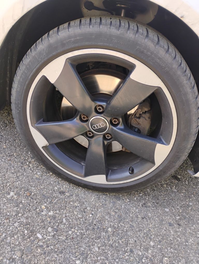 Genti audi 225/40/R18