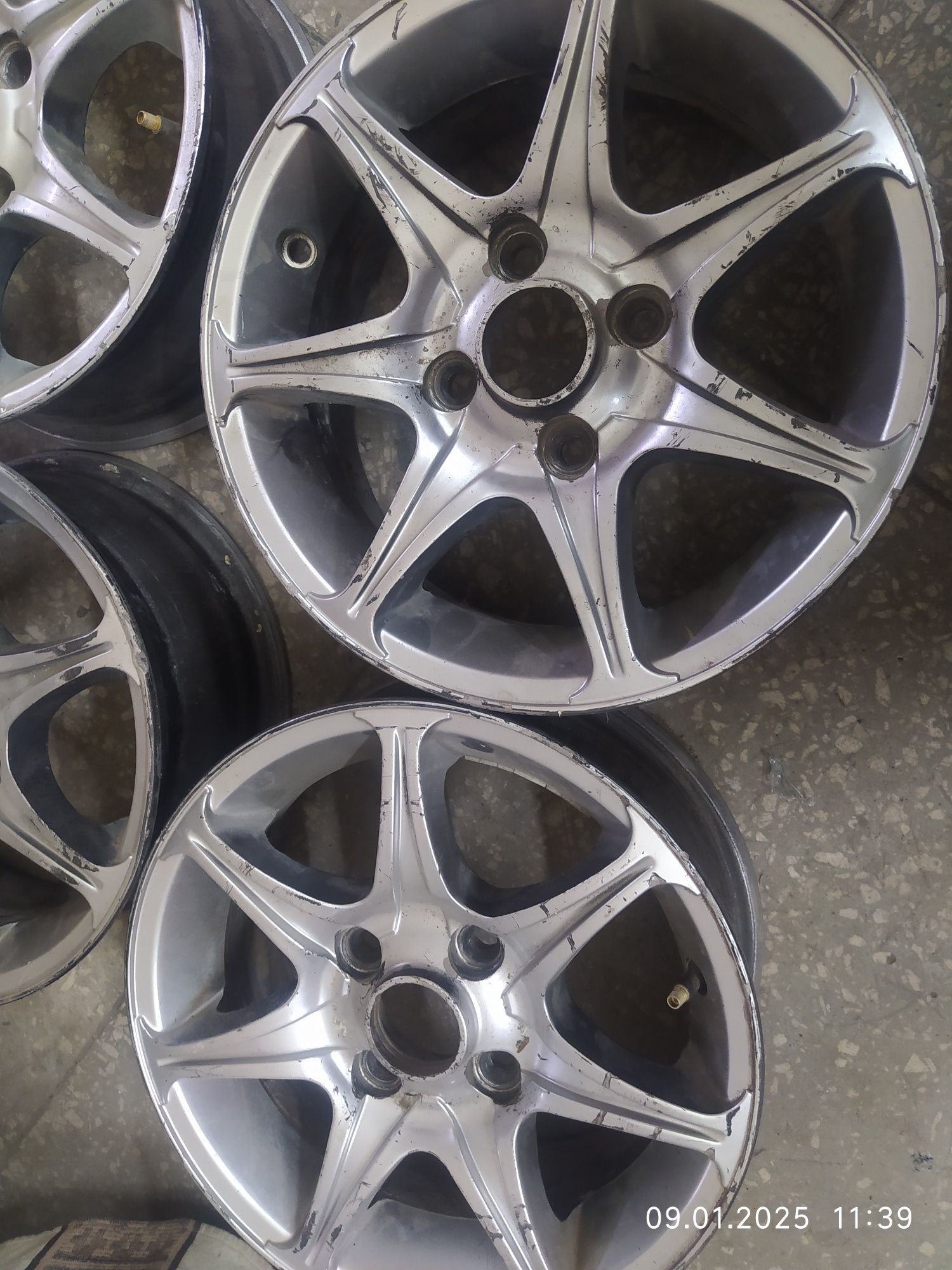 Диски R13 4*100 ет38 цо 67.1 хорошее состояние