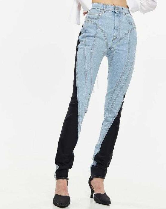 Модел на MUGLER Дънки с Висока Талия и Пачуърк Вталени Разтегаем Модел