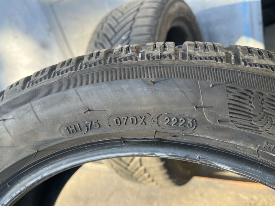 2 бр. зимни гуми 205/50/17 Michelin A6 6 mm DOT 2223