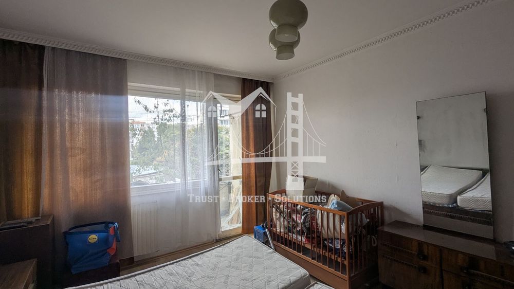 Продава се Тристаен апартамент в София, Надежда 3 - 85 кв.м за 2353 €/кв.м - Снимка #11