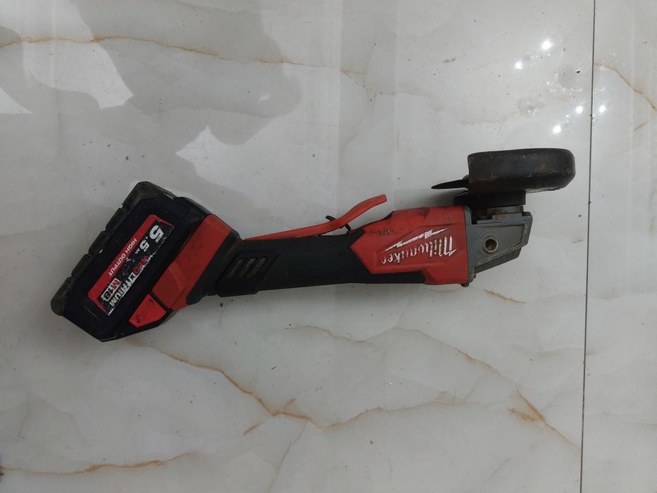 Flex milwaukee m18 fsagv125xpdb cu turație reglabila