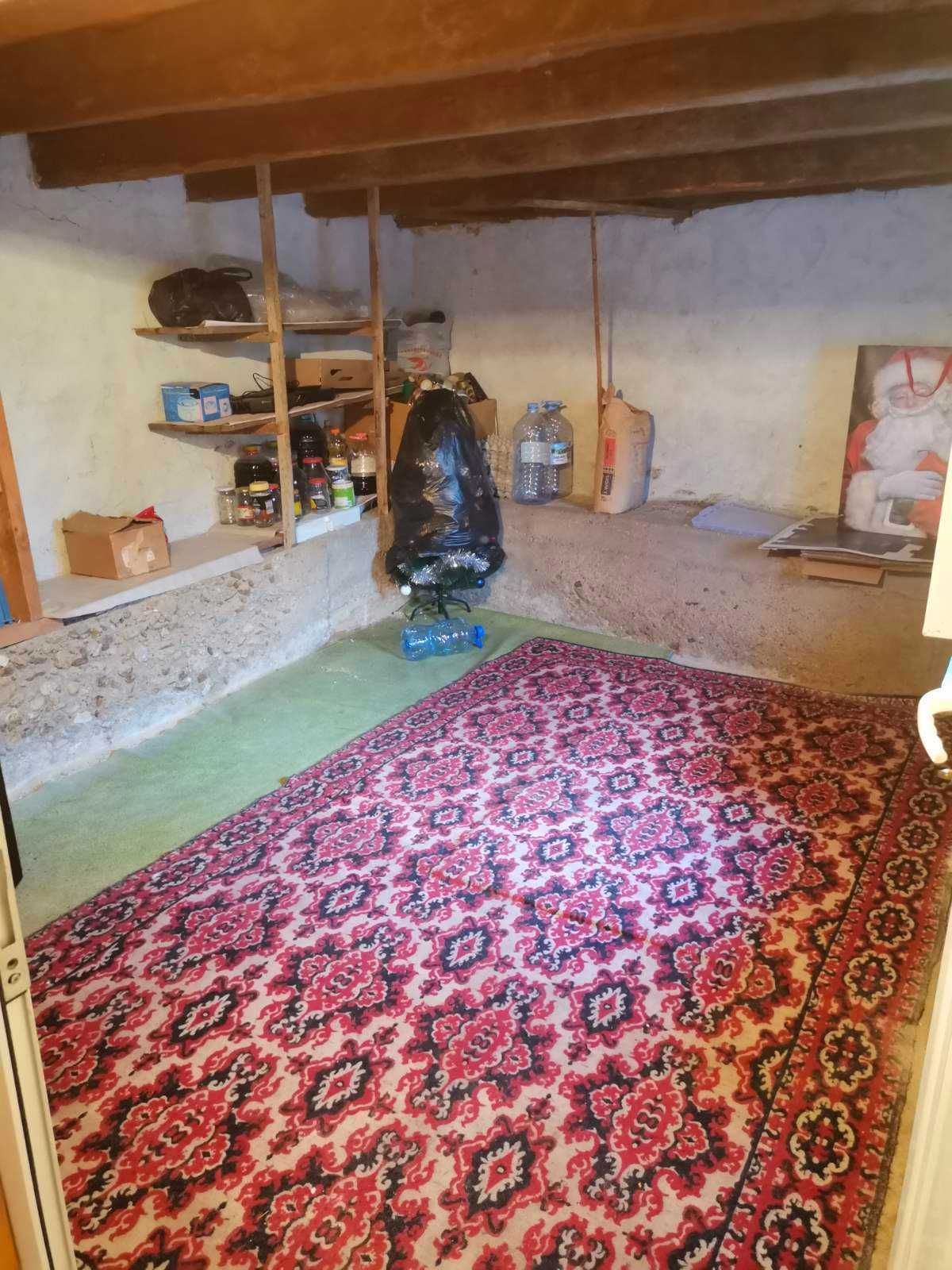 Продавам къща в с.Стрелци