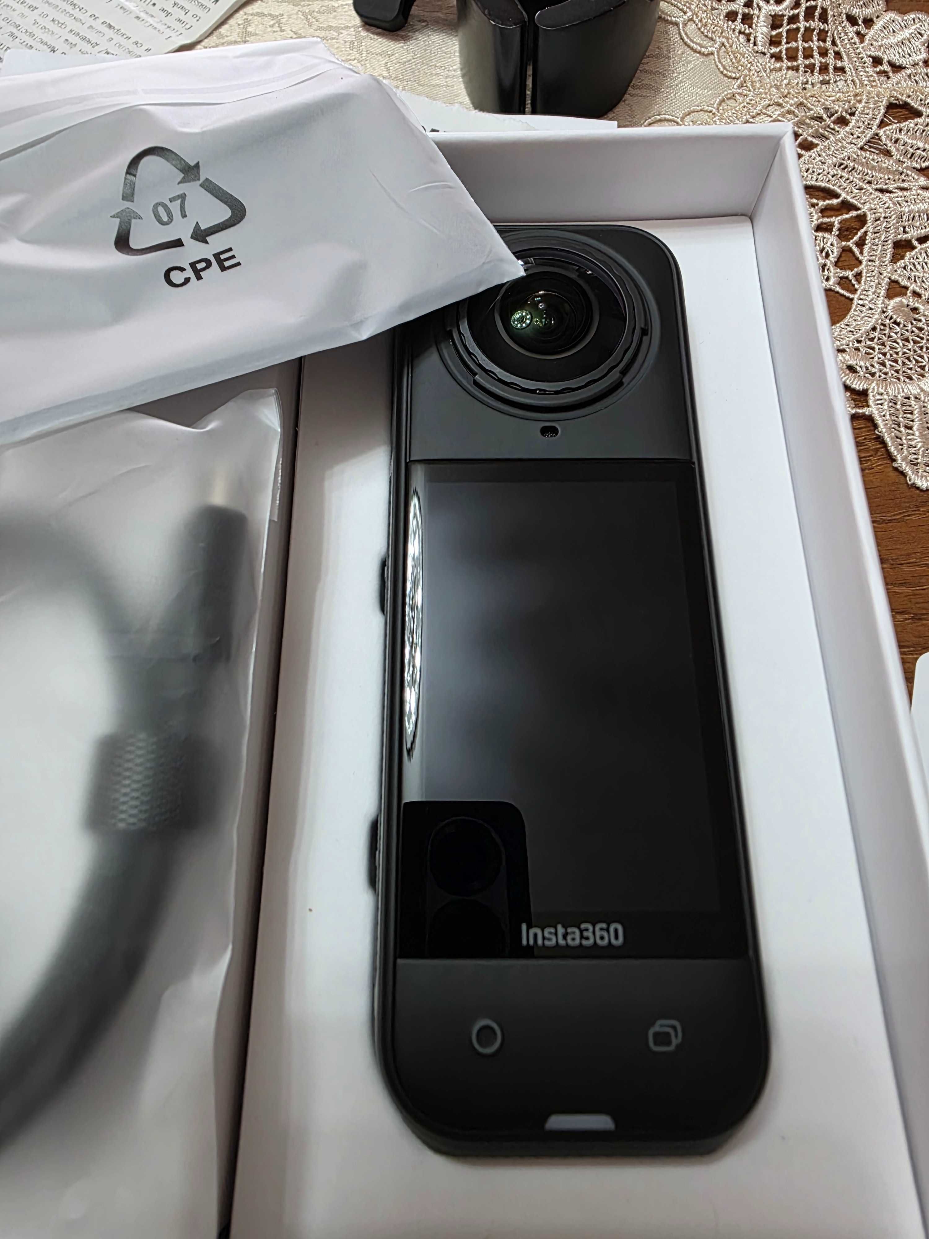 Insta 360 x5 камера