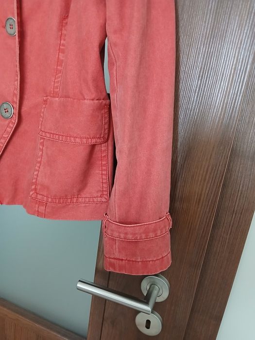 Сако дамско,спортно, пролетно/есенно с цветен хастар,