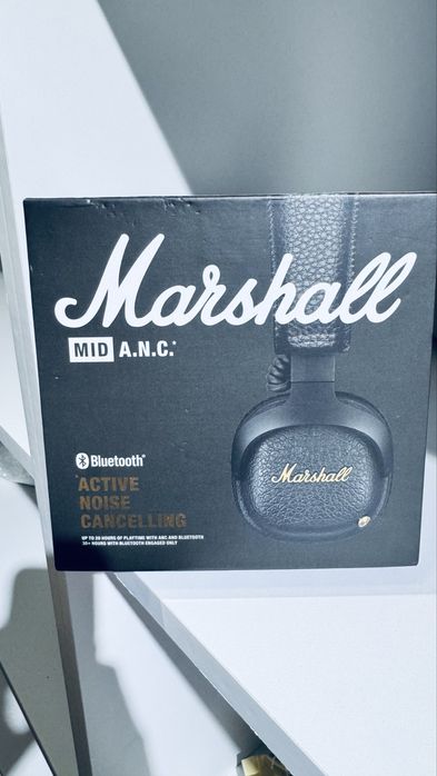 Переходник AUX с микрофоном для наушника Marshall