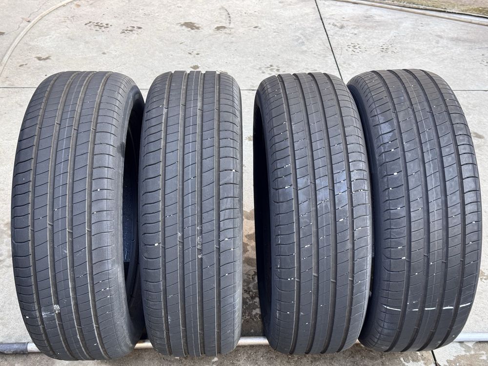 205/60/R16 Micnelin Primacy4 4бр летни dot3520 6-7мм