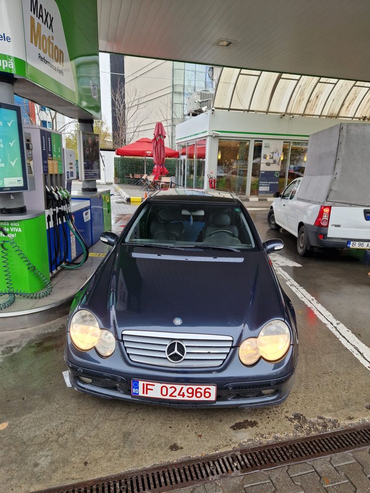 Mercedes- Benz c class,cutie automata